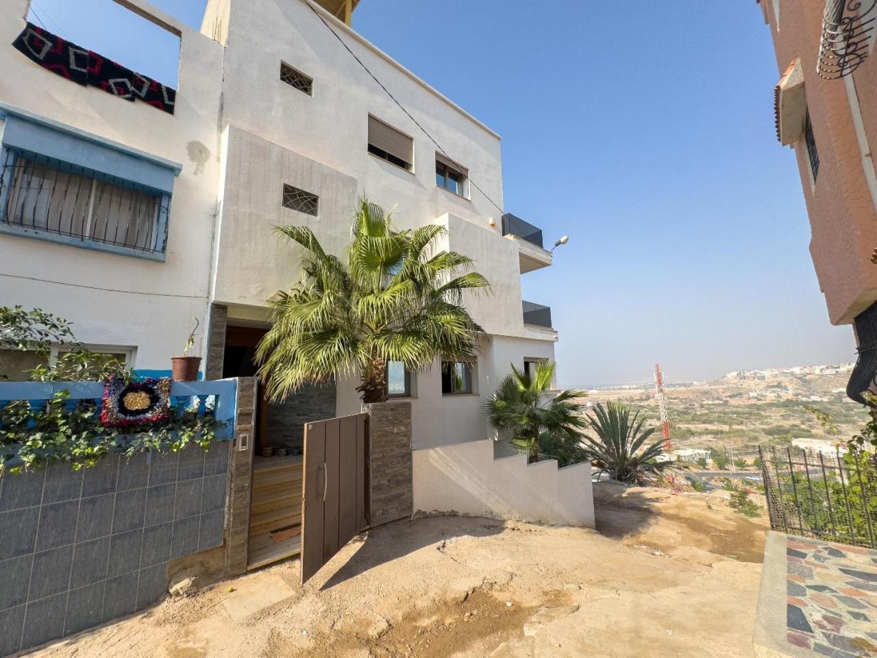 Tayyurt Surf Camp Tamraght Aourir Hostel Imi Mikki Bagian luar foto